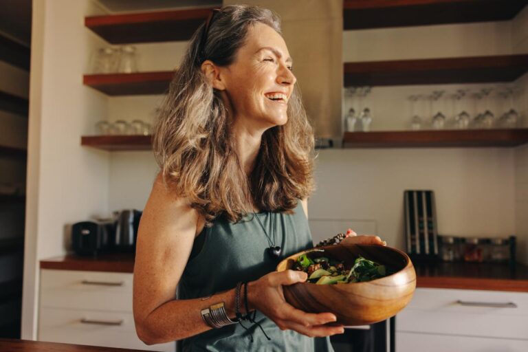 The Role of Wellness Programs in Senior Independent Living Communities