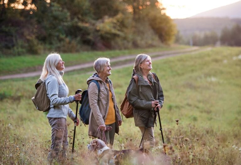 Why You Should Consider Senior Living While You’re Still Active